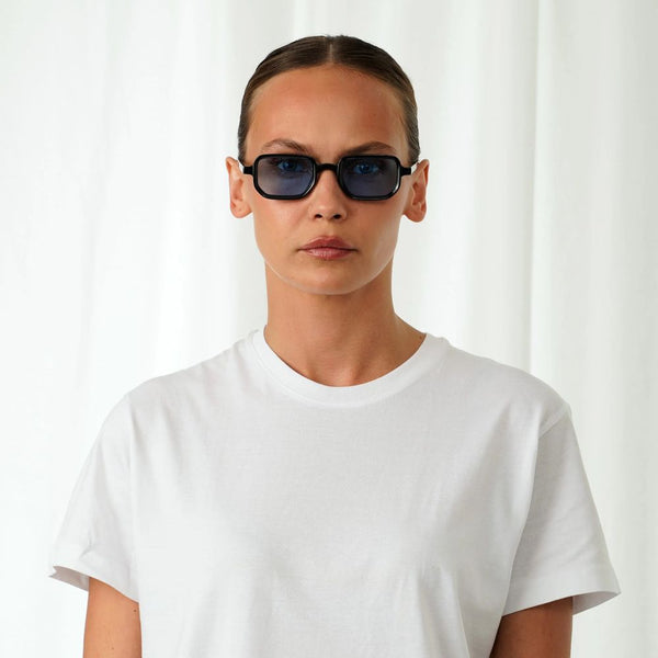 EXPLICIT POETS 41EP3-BILLIE BLACK with UV PROTECTION UNISEX GLASSES