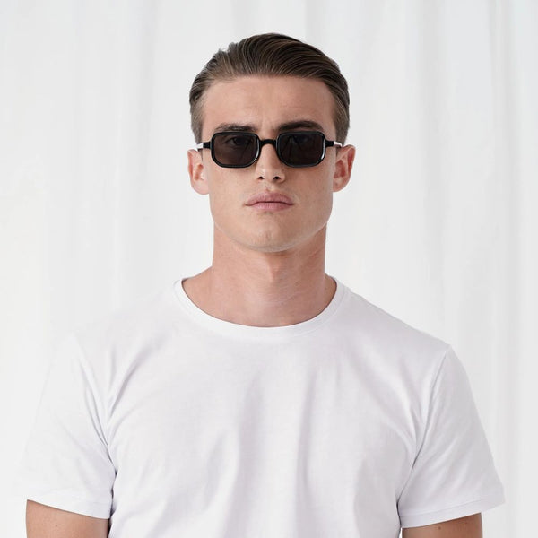 EXPLICIT POETS 41EP5-BILLIE BLACK with UV PROTECTION UNISEX GLASSES
