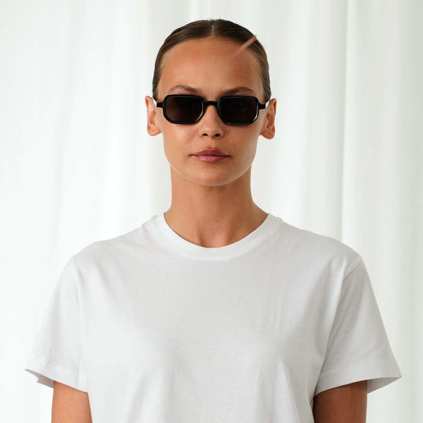 EXPLICIT POETS 41EP5-BILLIE BLACK with UV PROTECTION UNISEX GLASSES