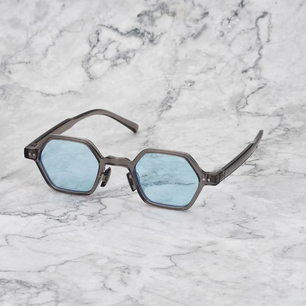 EXPLICIT POETS 44EP11-LEON GRAY with UV PROTECTION UNISEX GLASSES