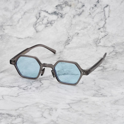 EXPLICIT POETS 44EP11-LEON GRAY with UV PROTECTION UNISEX GLASSES