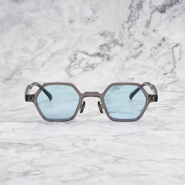 EXPLICIT POETS 44EP11-LEON GRAY with UV PROTECTION UNISEX GLASSES
