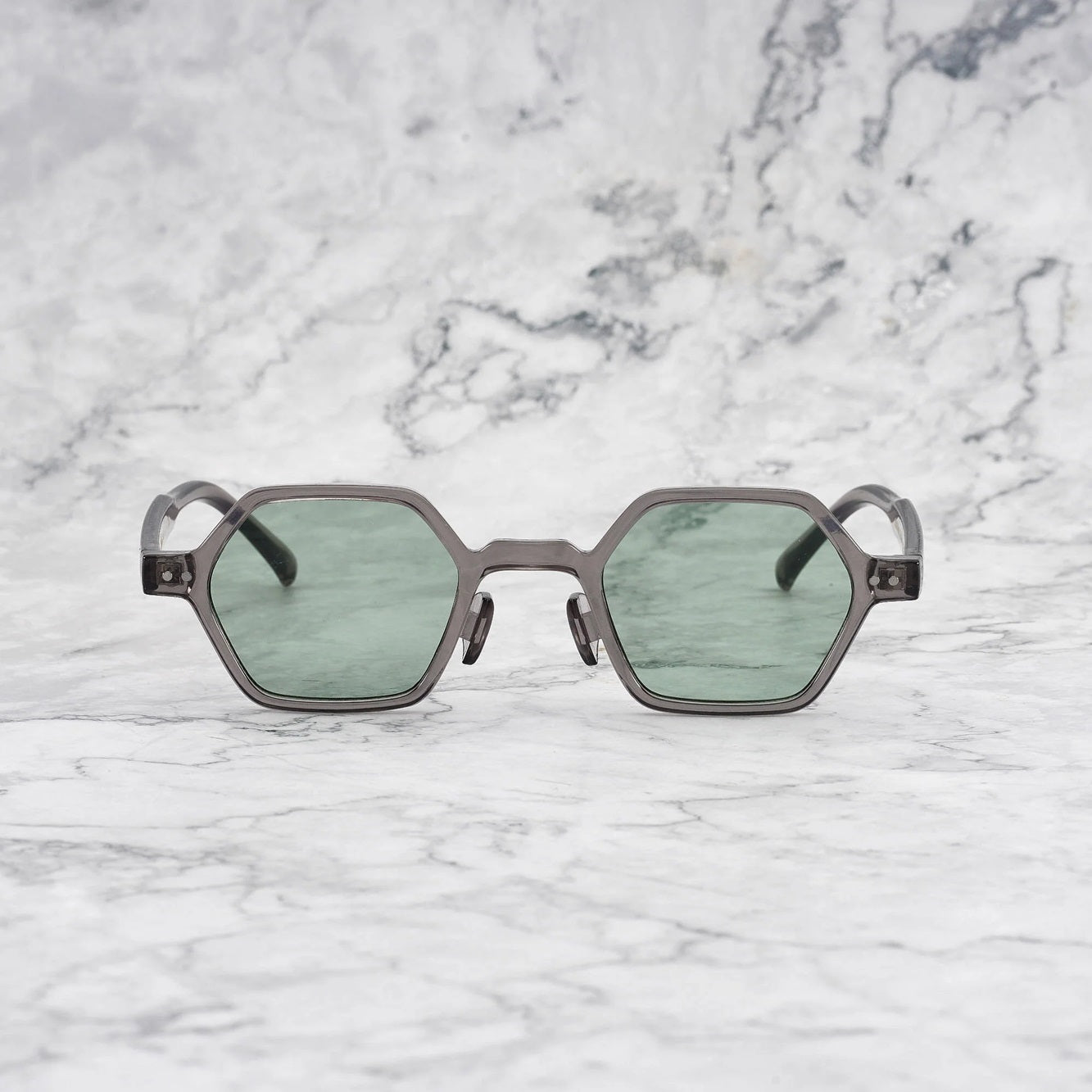 EXPLICIT POETS 44EP9-LEON GRAY with UV PROTECTION UNISEX GLASSES