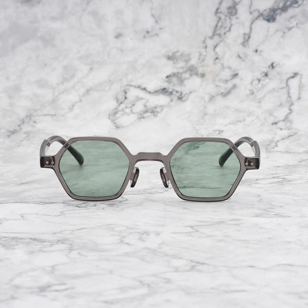 EXPLICIT POETS 44EP9-LEON GRAY with UV PROTECTION UNISEX GLASSES