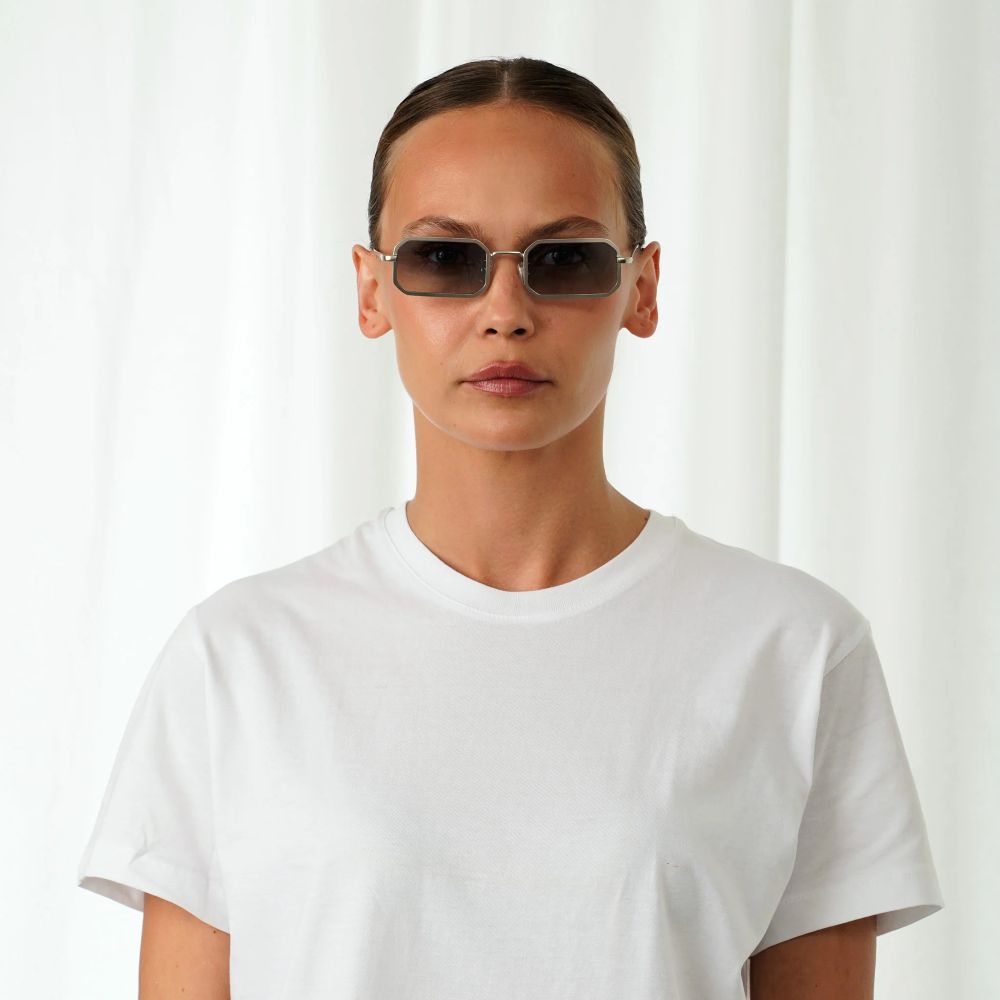 EXPLICIT POETS 47EP8-MURPHY SILVER with UV PROTECTION UNISEX GLASSES