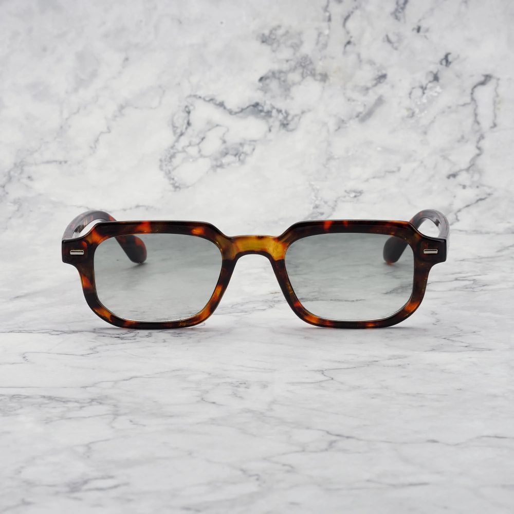 EXPLICIT POETS 48EP10-EDDIE TORTOISE with UV PROTECTION UNISEX GLASSES