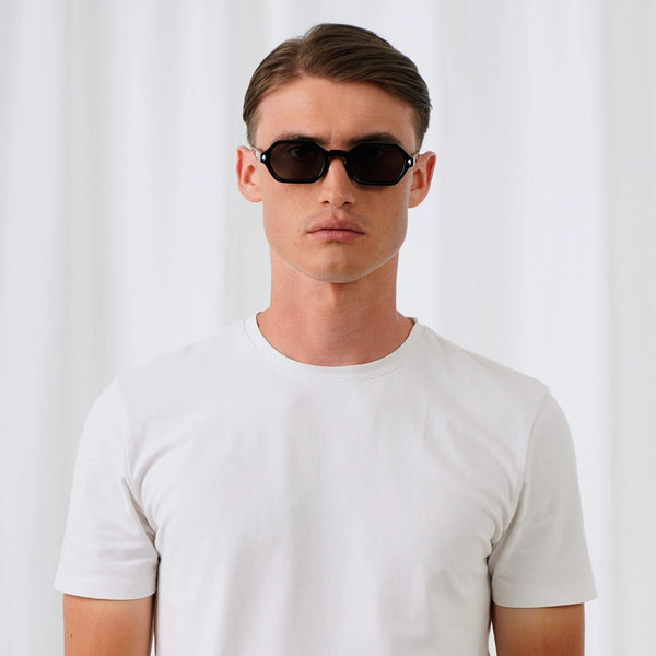 EXPLICIT POETS STEPH STYLISH SUNGLASSES