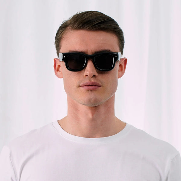 EXPLICIT POETS KAYA BLACK-GRAY SUNGLASSES