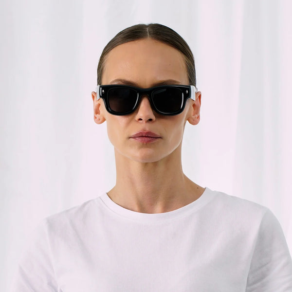 EXPLICIT POETS KAYA BLACK-GRAY SUNGLASSES