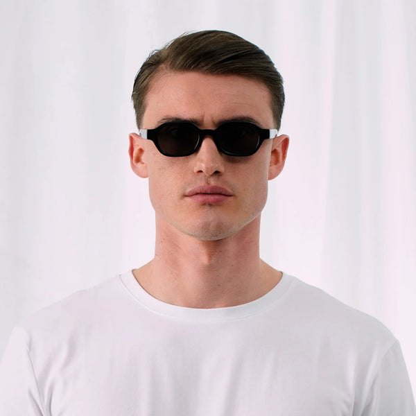 EXPLICIT POETS NICO BLACK-GRAY SUNGLASSES