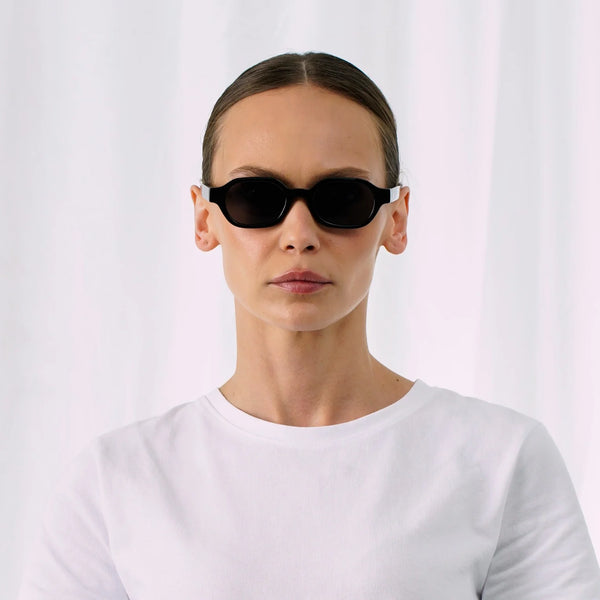 EXPLICIT POETS NICO BLACK-GRAY SUNGLASSES